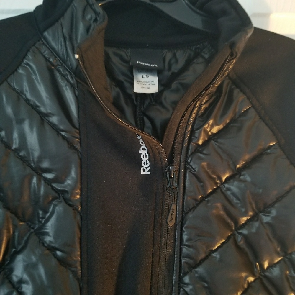 Reebok jacket - Picture 2 of 3